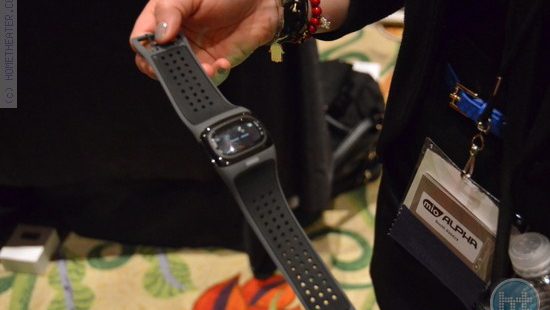 CES 2013: השעון של Mio alpha