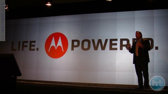 CES 2011: על ארבעה בנים דיברה Motorola