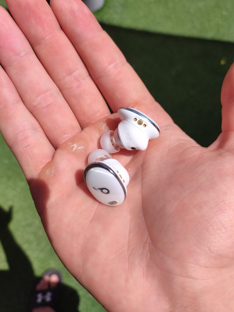 אוזניות הדגל החדשות של Anker מדגם Soundcore Liberty 3 Pro