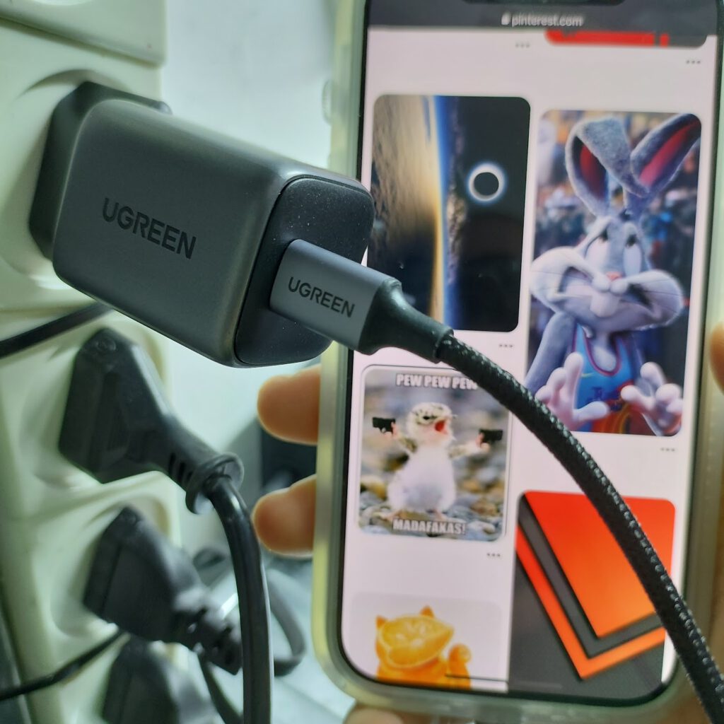 פחות מדקה: מטען UGREEN Nexode mini 30W Charger