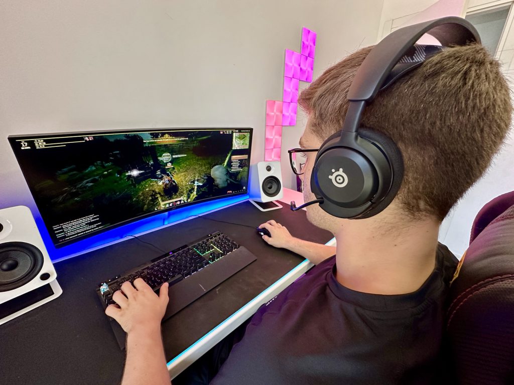 ביקורת: אוזניות גיימינג אלחוטיות SteelSeries Arctis Nova 4