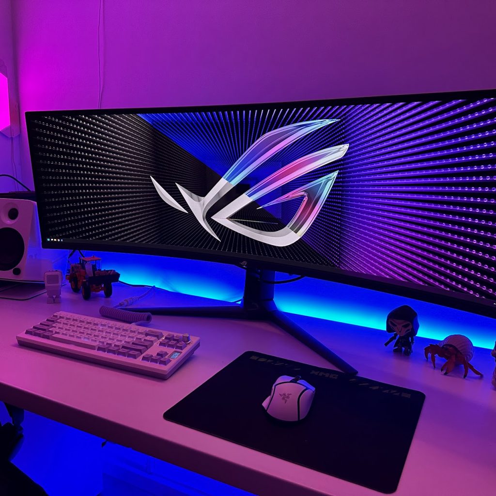 ביקורת: מסך הגיימינג הכי סוחף שיש היום – ASUS ROG Swift OLED PG49WCD