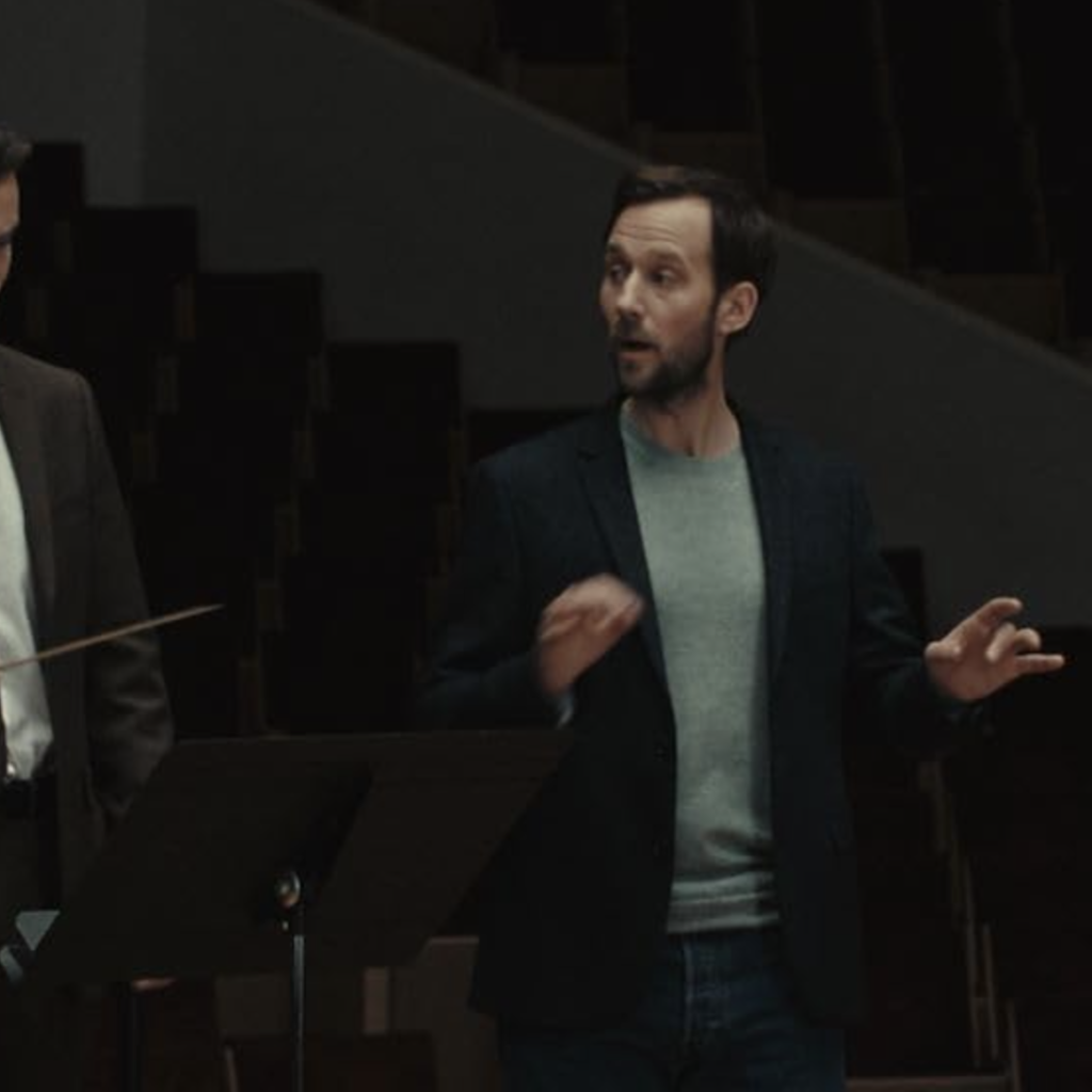 ביקורת: סרט לסופשבוע: תזמורת המצעדים (En Fanfare)