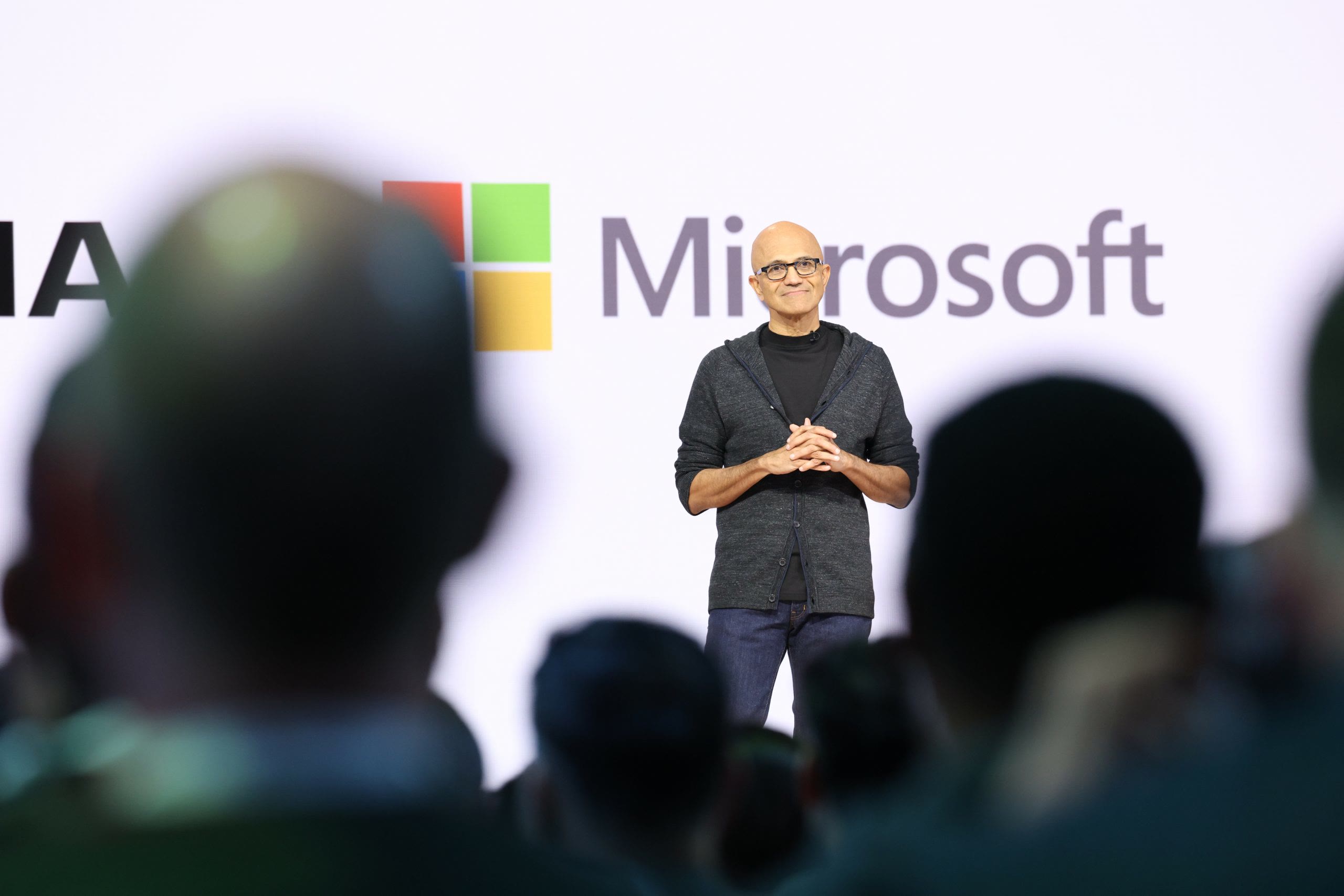 סאטיה נאדלה על במת Microsoft Build 2026