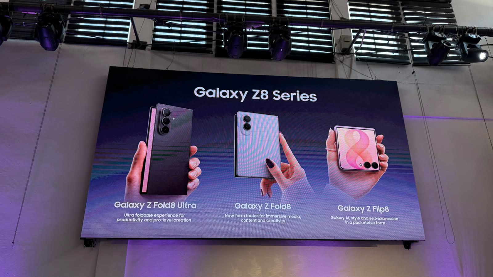 סדרת Galaxy Z8 באירוע ההשקה