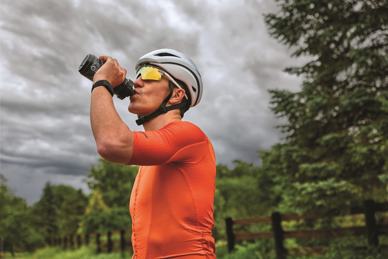 צמיד Garmin CIRQA לשימוש יום יומי